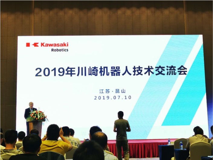 物流行業(yè)迎來(lái)硬核新技術(shù)，機(jī)器人混拆混碼方案亮相昆山